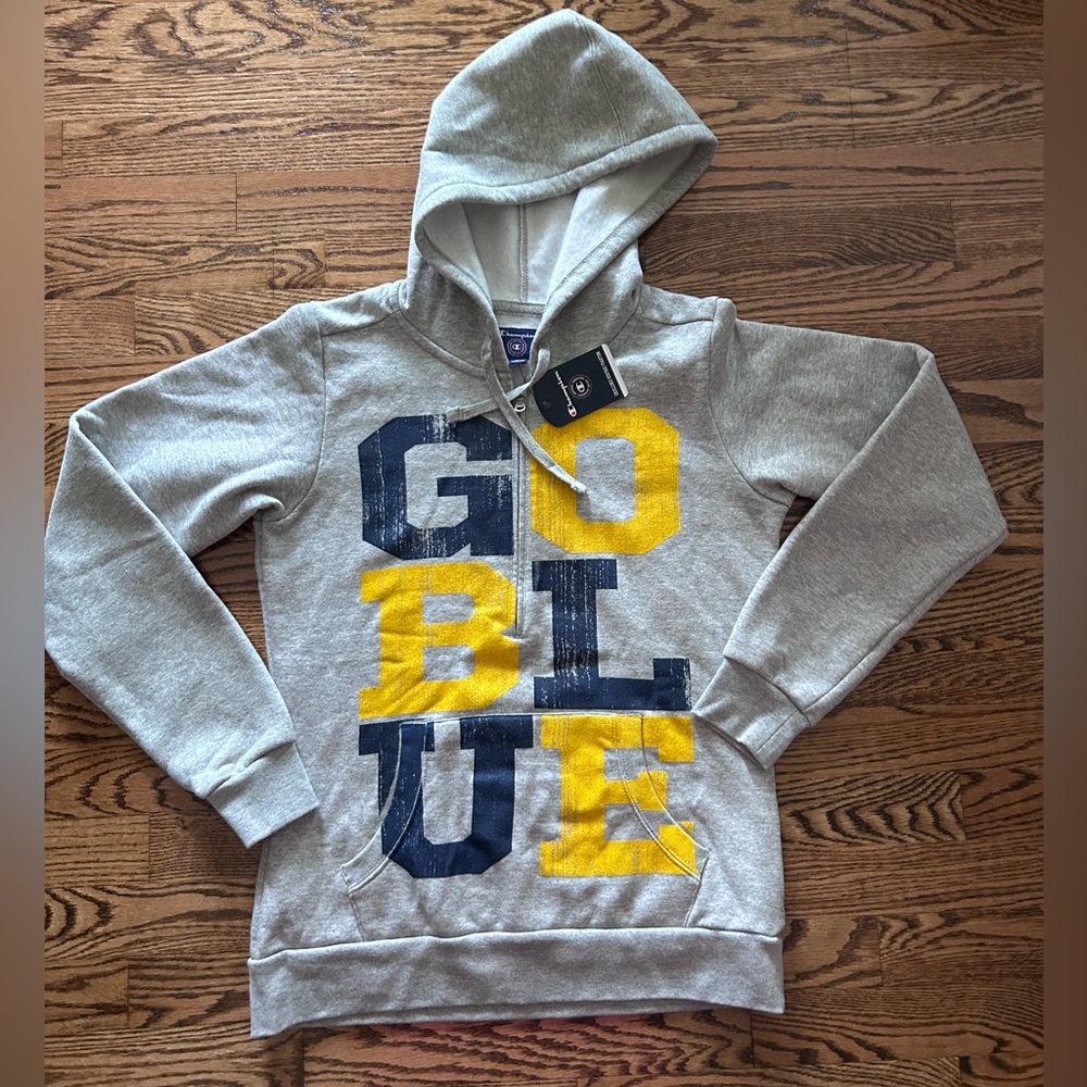 GO BLUE painted letters Michigan hooded half zip sweatshirt NWT Champion